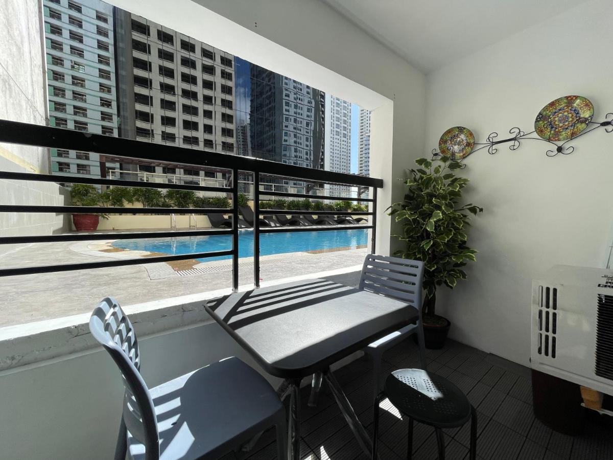 Poolside Family Room Greenbelt Makati Makati City Exteriör bild
